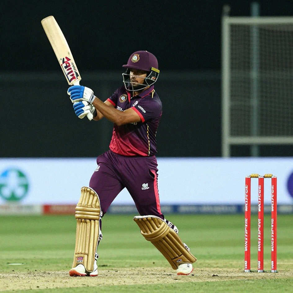 First Morning at Mirpur: Mominul's Five Ducks, Roach's 19.73 and the WTC Count Nobody Quotes